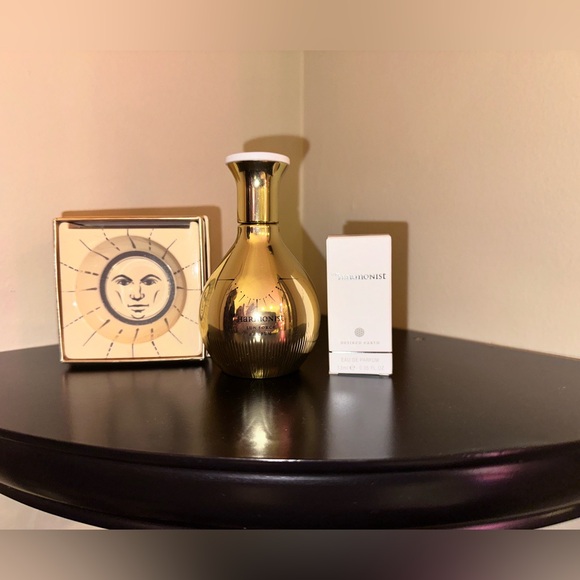 The Harmonist Sun Force, Full Bottle, Includes Shopping bag and sample. - Picture 6 of 10